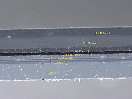 Thickness measurement of multilayer film cross-section using the VHX Series 4K Digital Microscope